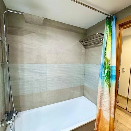 Apartsalou Inter *