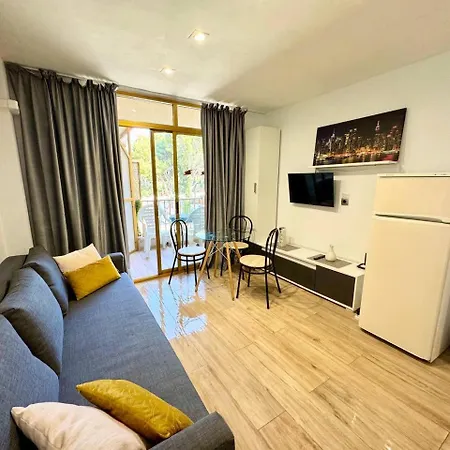 Apartsalou Inter * Salou